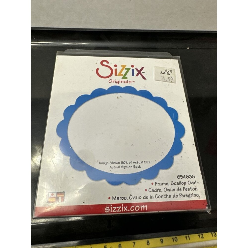 Sizzix‎ Originals Die Large Scallop Oval Frame